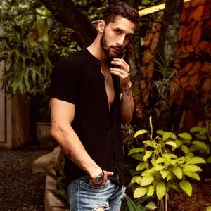 AlessandroBarone from livejasmin