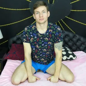 DillonJohnson from livejasmin