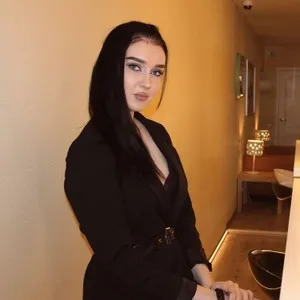 LilTouch from livejasmin