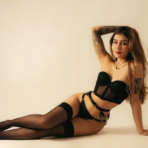 MarianaBallack from livejasmin