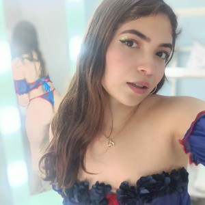 Camgirl is actually offline
