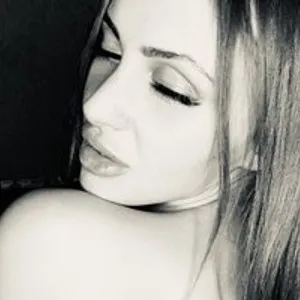 -LaKris- from bongacams