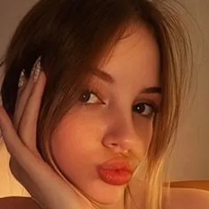 1-Babyfox from bongacams