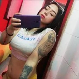 Abbyrobertts from bongacams