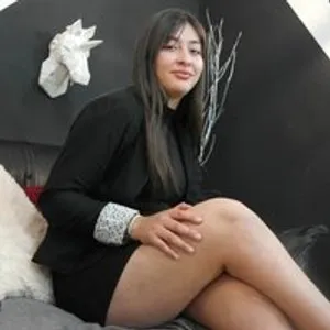 Adalet-Turan from bongacams