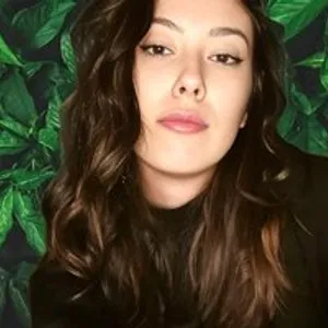 AdinneMartinez from bongacams