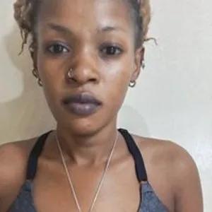Afrikanpussy from bongacams