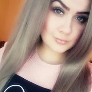 AfriraAiva from bongacams