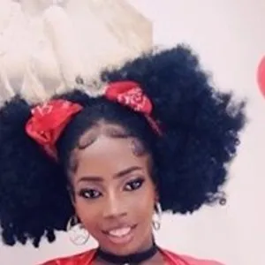 Afro-goddess from bongacams