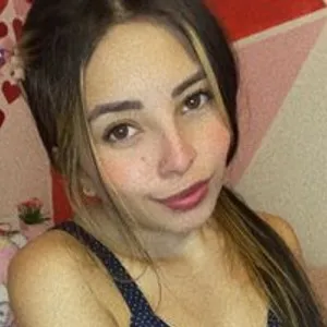 Ainara13 from bongacams