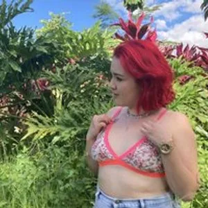 Alana-Pinkish from bongacams