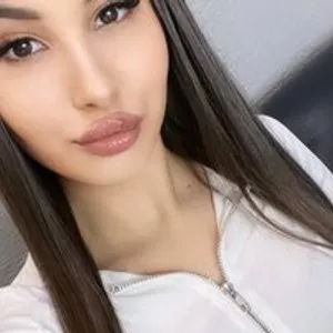 AlanaBlack from bongacams