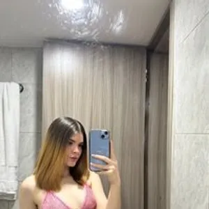 Alexa-Camm from bongacams