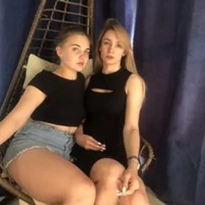 AlexiaEmma from bongacams