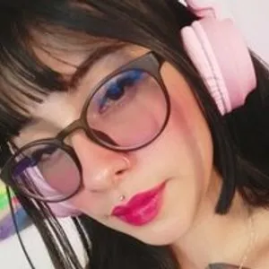 AliciaLodge from bongacams