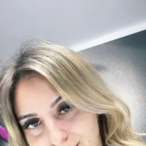 AlisaCamerron from bongacams