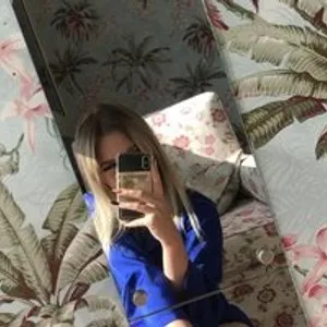 Alisabn from bongacams