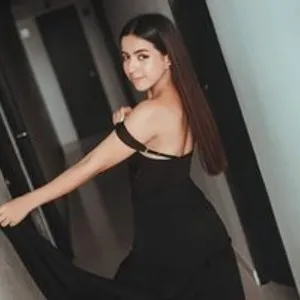 AlishaKhatri from bongacams