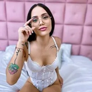 AlisonFerry from bongacams