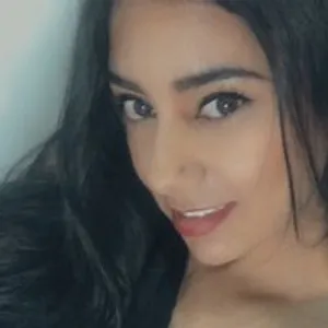 Alize-Gomez from bongacams