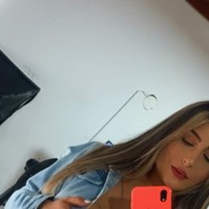 Cam girl Amber-red