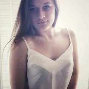 AmilyVanilli from bongacams