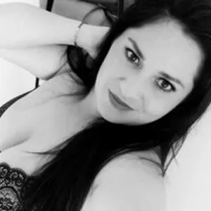 AmyAyrton from bongacams