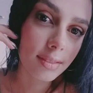 AnaisHilton from bongacams