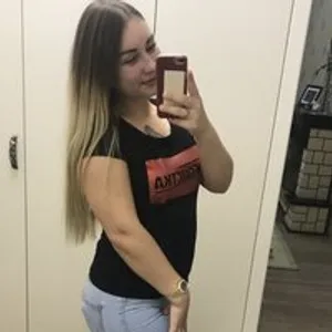 Anastasiya151 from bongacams