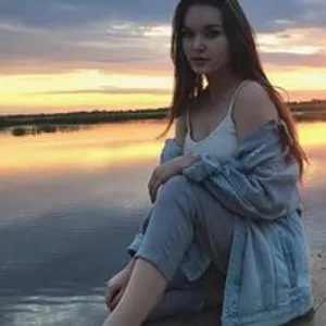 Andrianka from bongacams