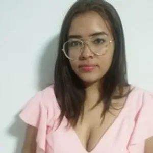 AngelaGiselle from bongacams