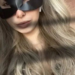 AnnaKill from bongacams