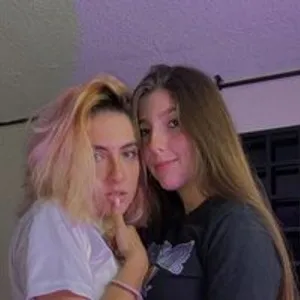 AnnieandMaca from bongacams