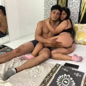 ApoloAndLuna from bongacams