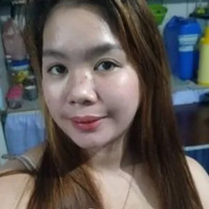 Araminaa from bongacams