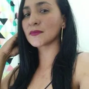 ArianaHomeg from bongacams