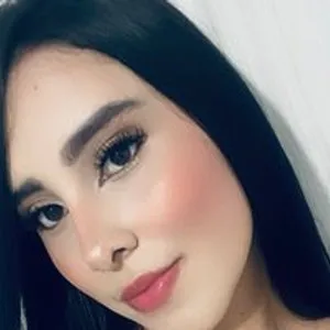 Arianadaviess from bongacams