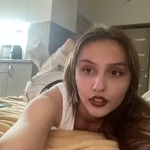 ArinaMilfova21 from bongacams