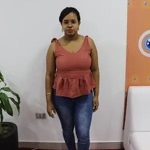 AssBrown from bongacams