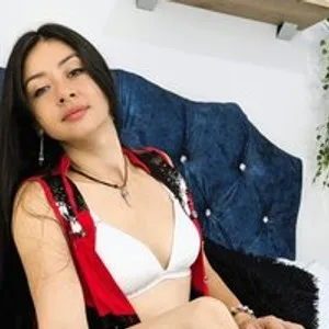 AuroraFrost from bongacams