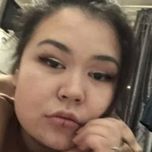 Azaliyae1 from bongacams