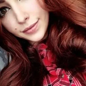 Bananka33 from bongacams