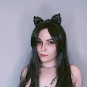 Bella-Rose from bongacams