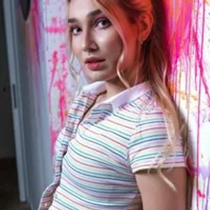 BellaBrave from bongacams