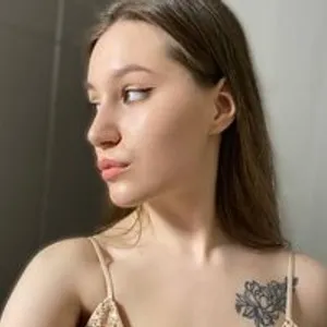 BellaHeathcot from bongacams