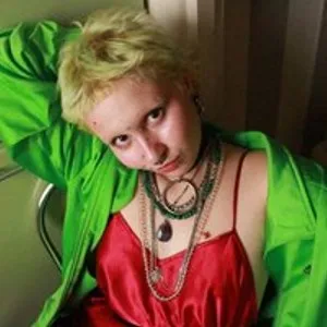 BettyMeril from bongacams