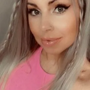 BlondiieBabiie from bongacams