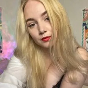 Blue-Rosaline from bongacams