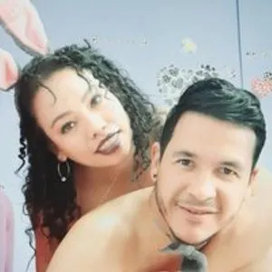 Camilaydavid1 from bongacams