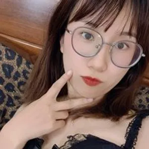 CeciliaBecky from bongacams
